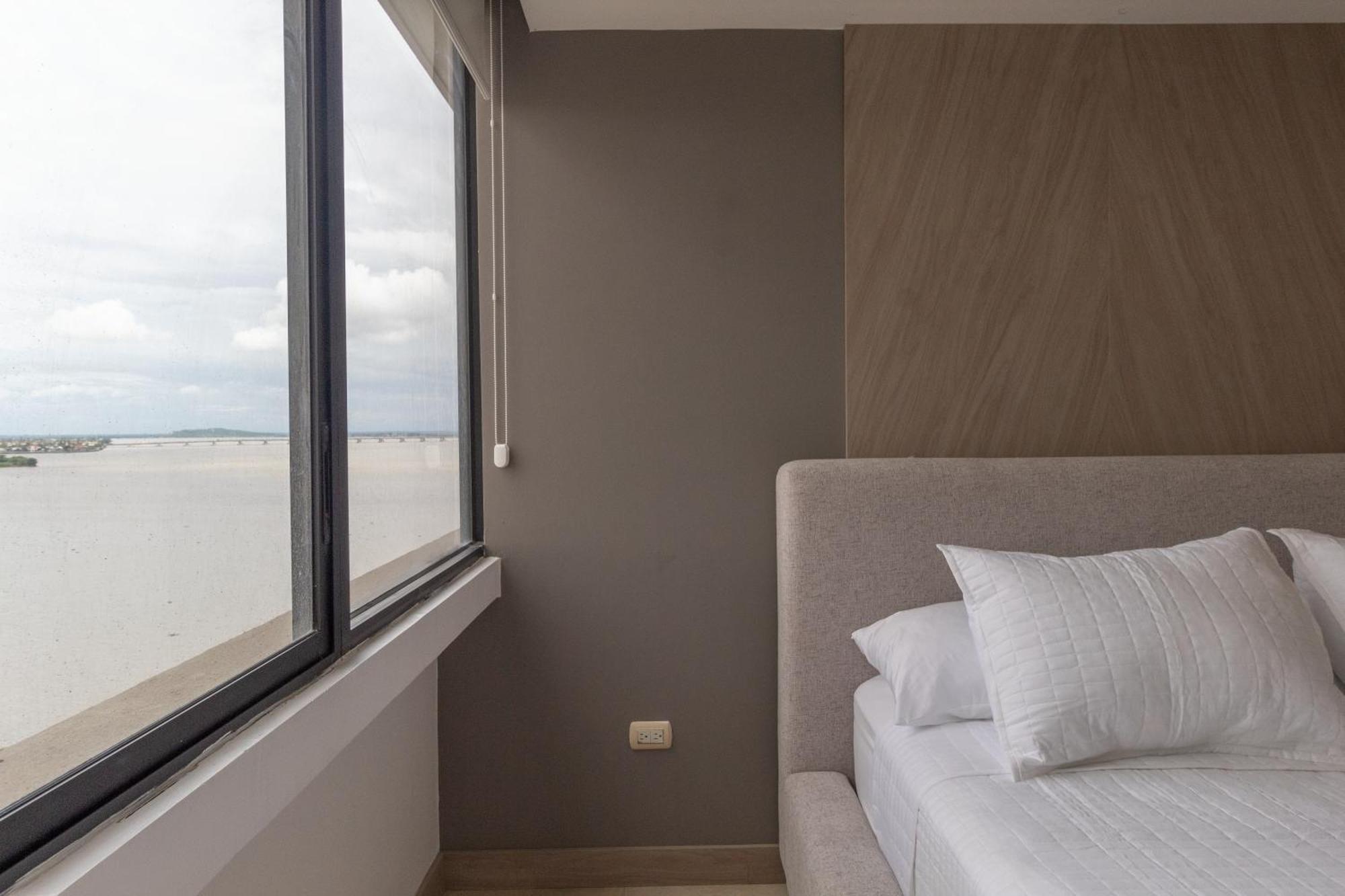 Puerto Santa Ana Luxury Suites Guayaquil Buitenkant foto