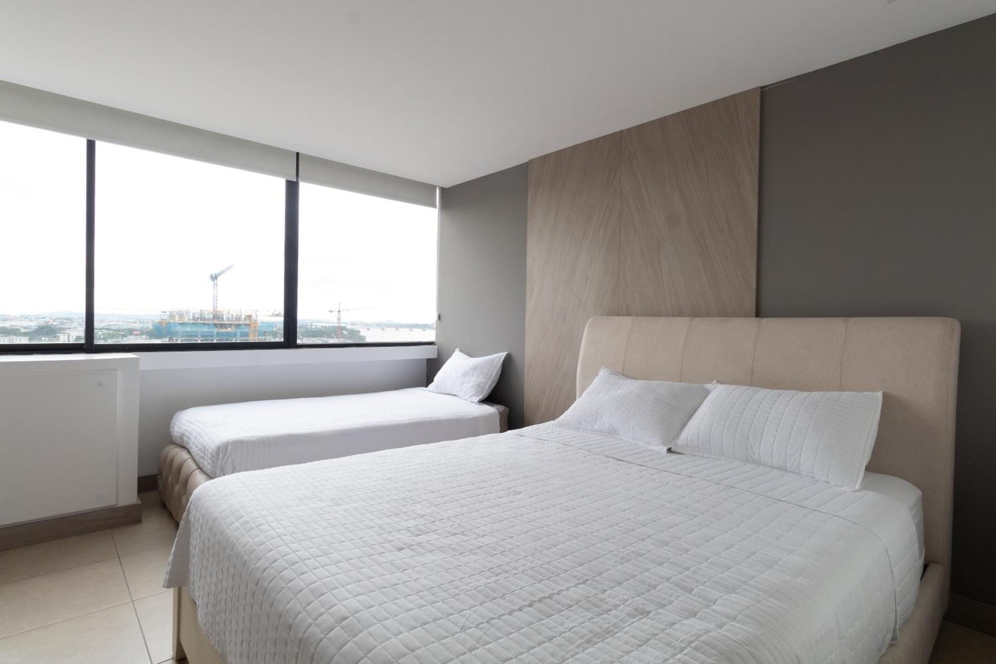 Puerto Santa Ana Luxury Suites Guayaquil Buitenkant foto